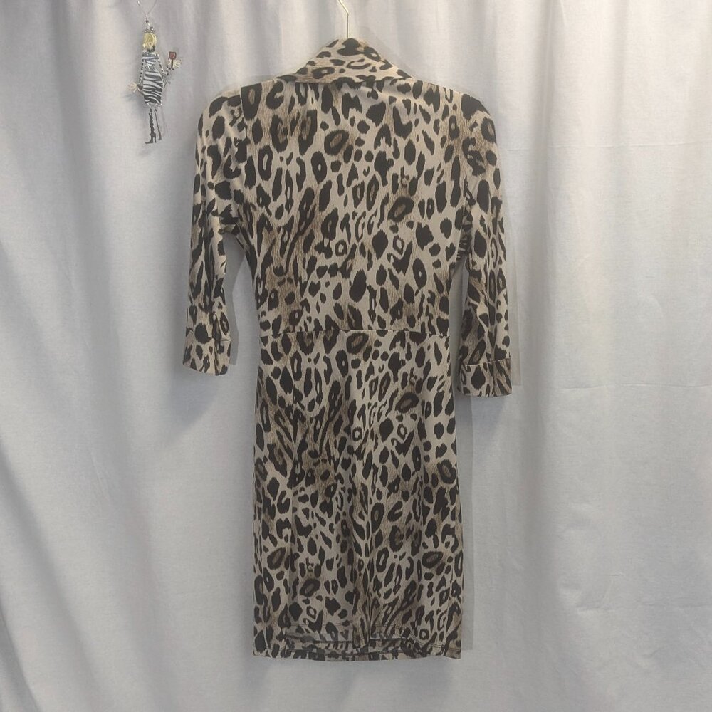 Mesmerize Size Small Leopard Print Wrap Dress - image 5
